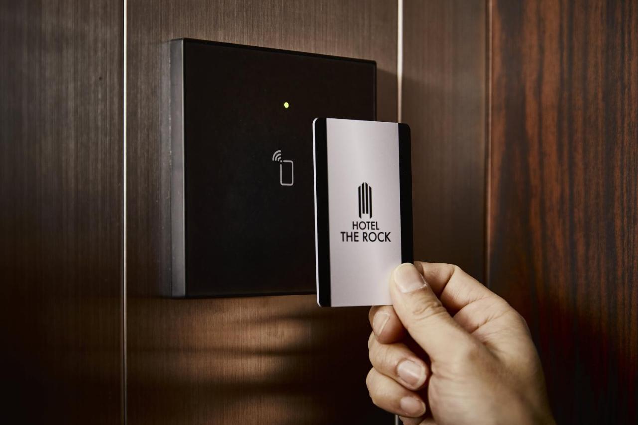 Hotel The Rock Osaka Exterior photo