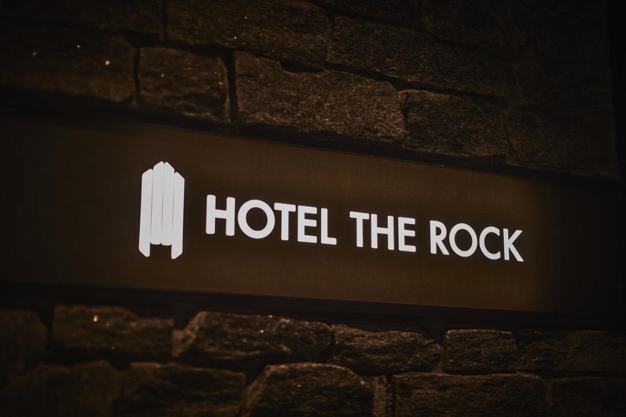 Hotel The Rock Osaka Exterior photo